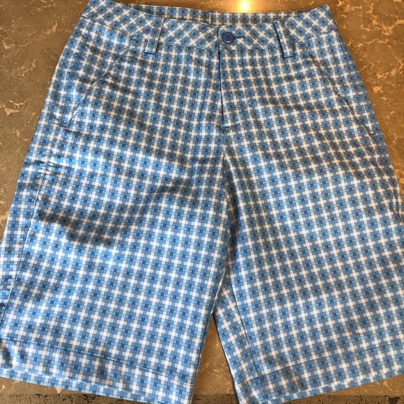 Puma boys golf shorts - Picture 1 of 1